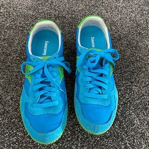 Saucony low profile sneakers